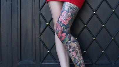 Qızlar dəblə ayaqlaşmaq üçün bunu da etdilər - FOTOLAR