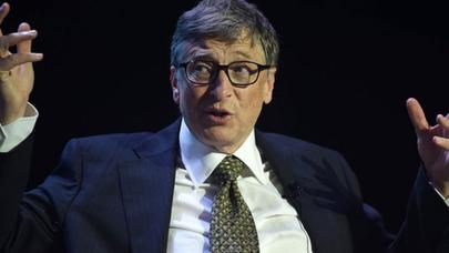 Bill Qeyts yubileyini qeyd edib