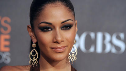 İfadəli baxışlarla daha cəlbedici görünün – FOTOLAR