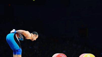 Ölkədən “qaçan” olimpiya çempionumuz: “Ailəmlə internetlə görüşə bilirəm” – MÜSAHİBƏ