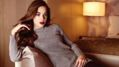 Gənc aktrisa: “Gözümün içinə baxmayan kişi ilə…” - FOTOLAR