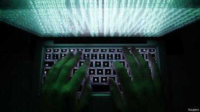 @ işarəsinin SİRRİ