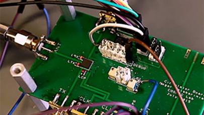 Yeni çip məlumatları eyni anda qəbul edə və ötürə bilir