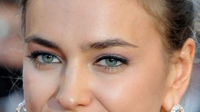 Təbii gözəlliyini ağır makiyajla korlamağı xoşlamayan model – FOTOLAR