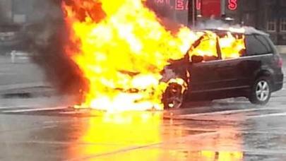 Gömrük Komitəsinə məxsus avtomobil yanıb