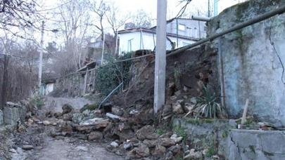 Hasar aşdı, 5 yaşlı uşaq öldü - BƏRDƏDƏ