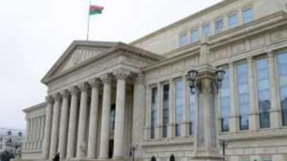 Saxta pul kəsən nigeriyalıların işi məhkəmədə