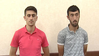 Bank kartlarından pul çıxardan kibercinayətkarlar tutuldu - FOTO