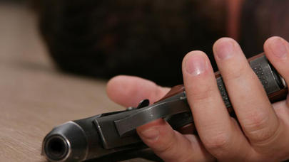 Ağcabədidə DƏHŞƏT: kişi arvadı, qaynanası və qayınatasını güllələdi, sonra da intihar etdi