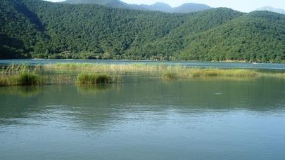 21 yaşlı gənc göldə boğuldu