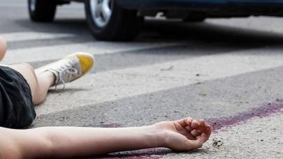 6 yaşlı qız döyülərək öldürüldü - Xırdalanda dəhşət