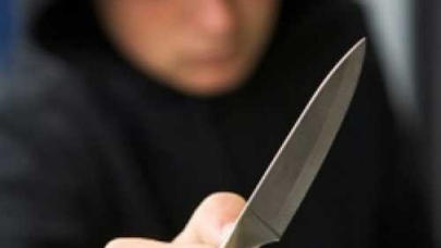 Zərdabda ər arvadı və baldızını bıçaqladı, sonra da...