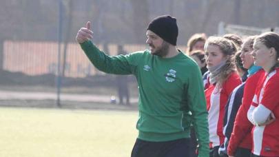 Azərbaycanlı məşqçini polislər döydü - VİDEO