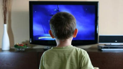 Bakıda 5 yaşlı uşağın başına televizor düşdü, öldü