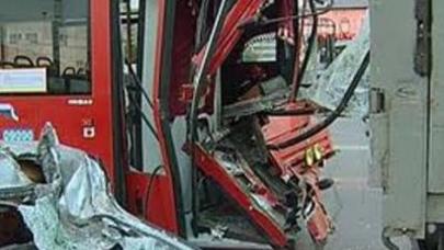 Yol TERRORU: 490 ölü, 1409 yaralı