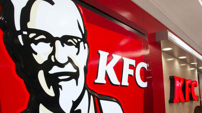 Böyük QALMAQAL: KFC restoranında qızardılmış siçan satıldı - FOTO