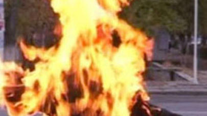 Bakıda ŞOK OLAY: 48 yaşlı qadın özünü yandırdı