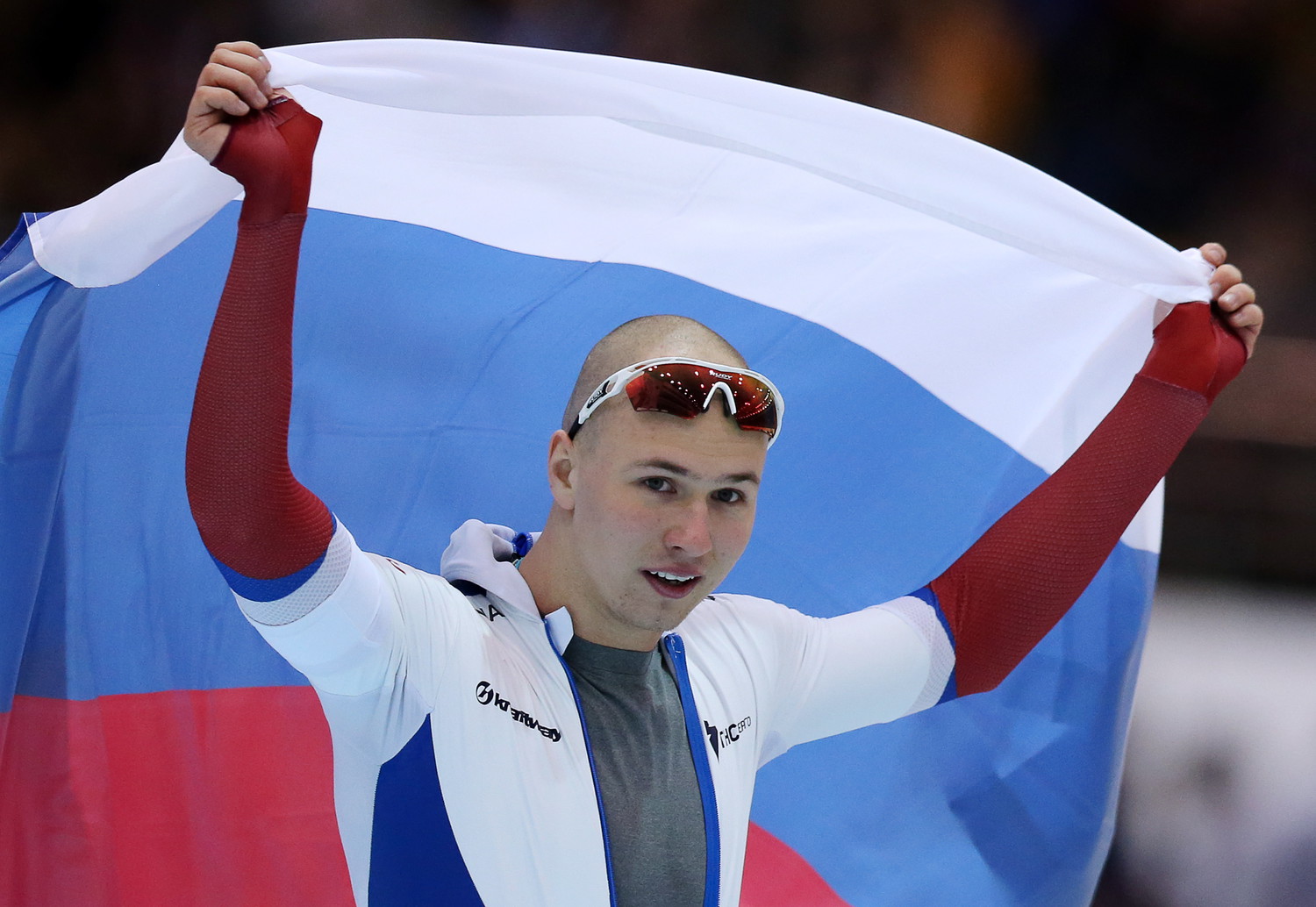 Спортсмены отстранены. Спортсмены. Спорт в России. Спортсмены с флагом России.